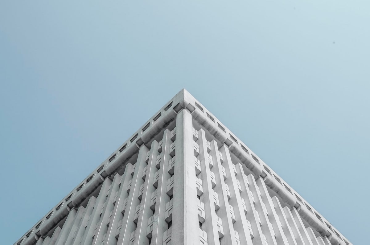 开云官网-齐达内：既然裁判吹了那就是点球 库尔图瓦真大腿